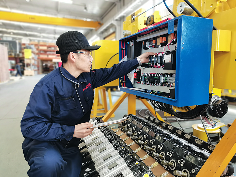 Certified Crane Manufacturer