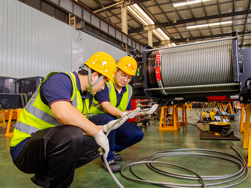 Console Crane Supplier