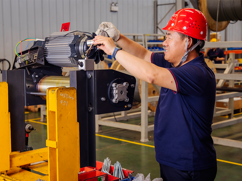Crane and Hoist Manufacturer